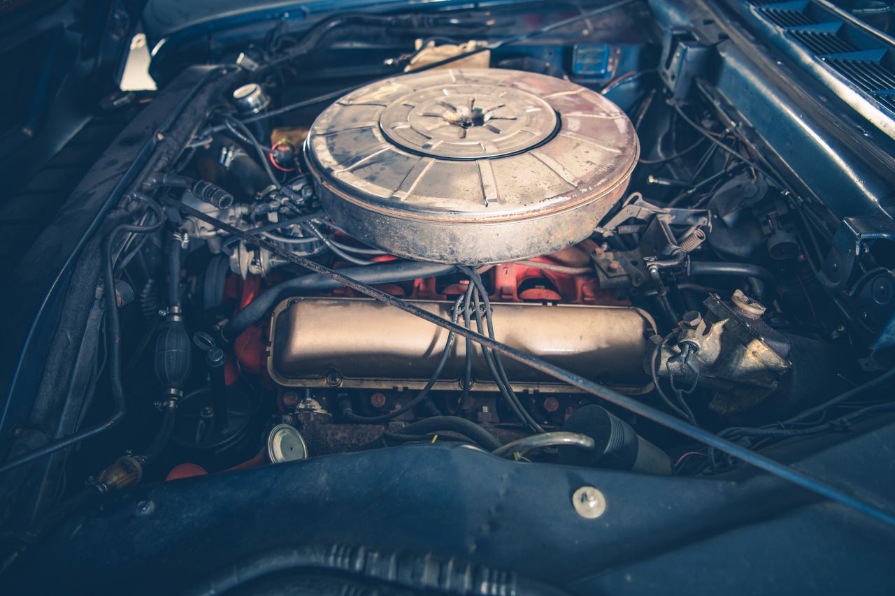 Gasmotor eines Autos
